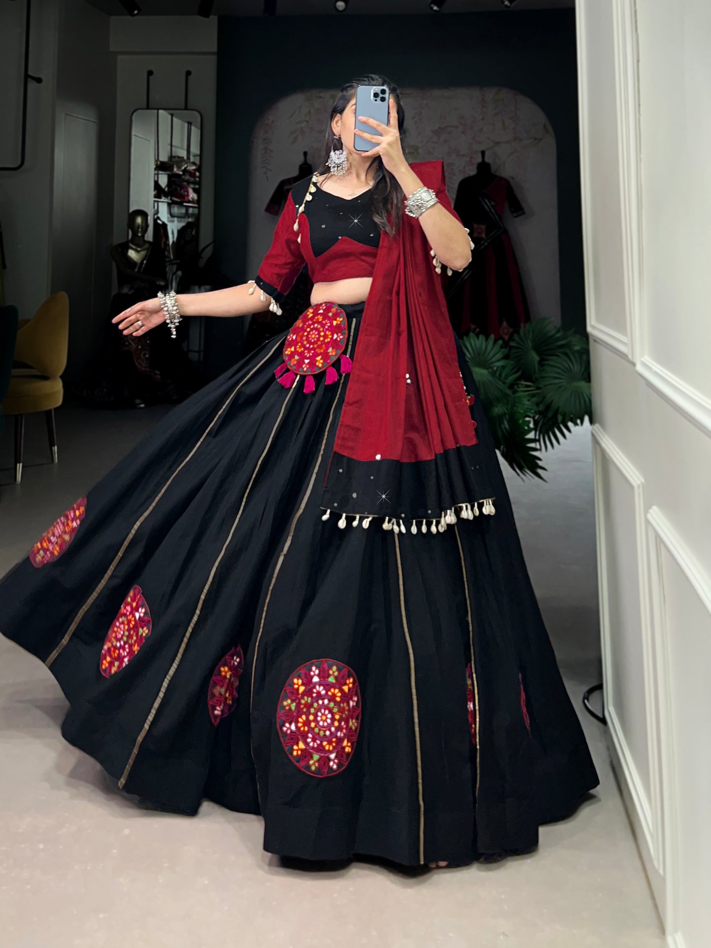 BEAUTIFUL GAMTHI WORK NAVARATRI COLLECTION LEHNGA CHOLI WITH GOTA PATTI WORK 2024