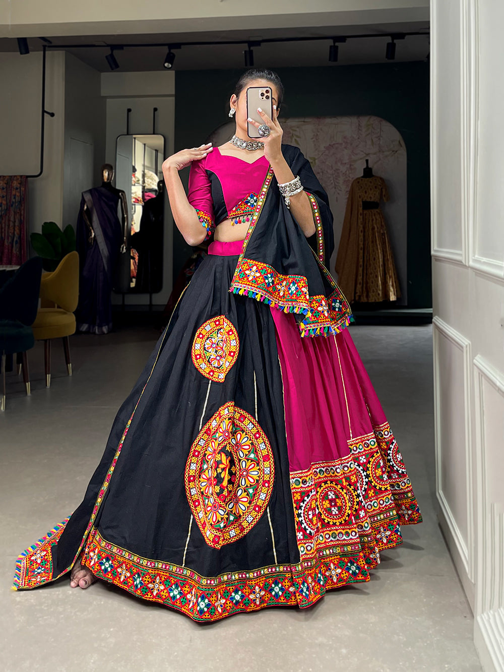 ENJOY GARBA WITH AMAZING GAMTHI WORK NAVARATRI COLLECTION LEHNGA CHOLI COLLECTION 2024