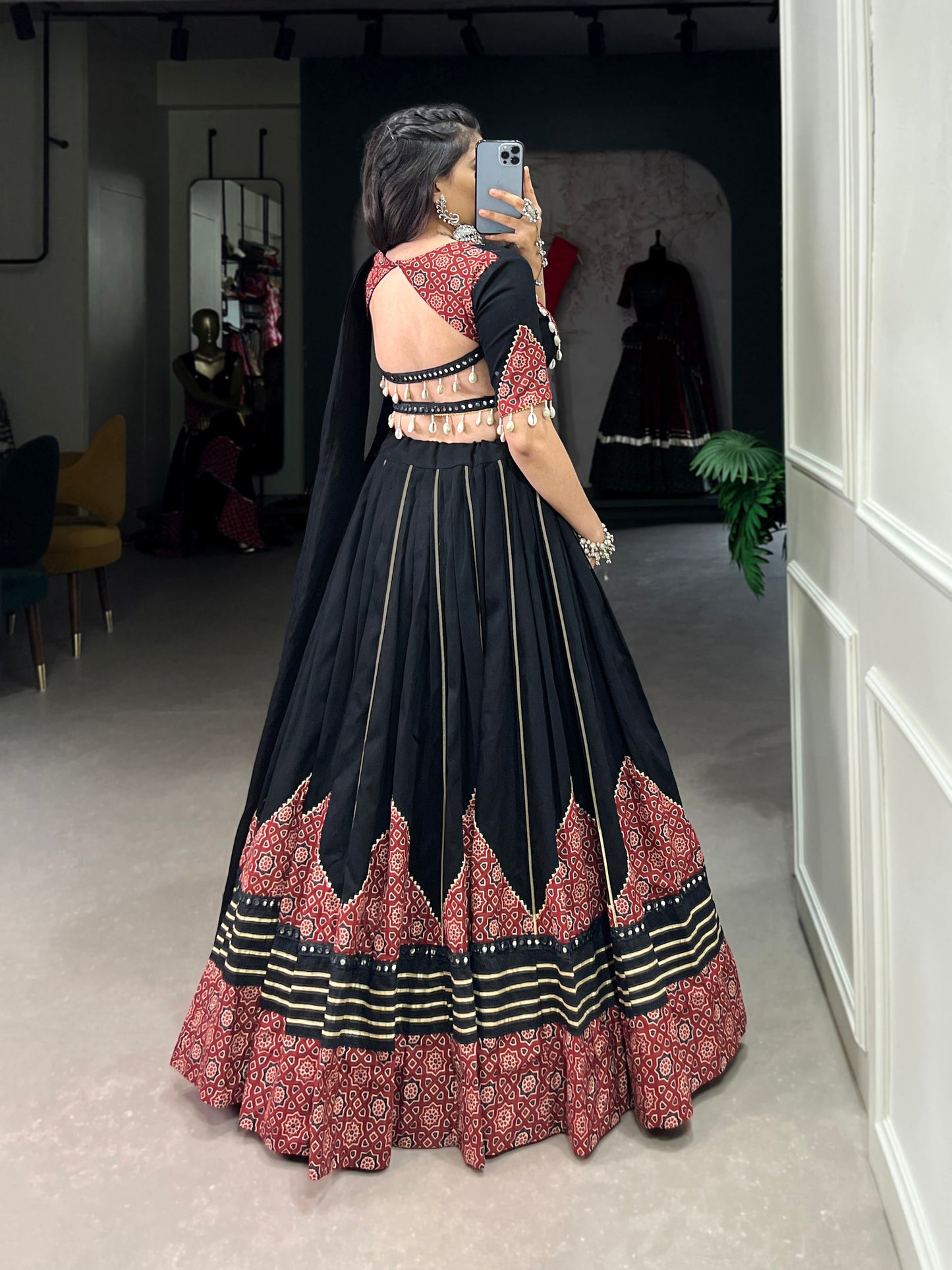 BOLD DESIGNER GOTA PATTI WORK NAVARATRI COLLECTION LEHNGA CHOLI COLLECTION