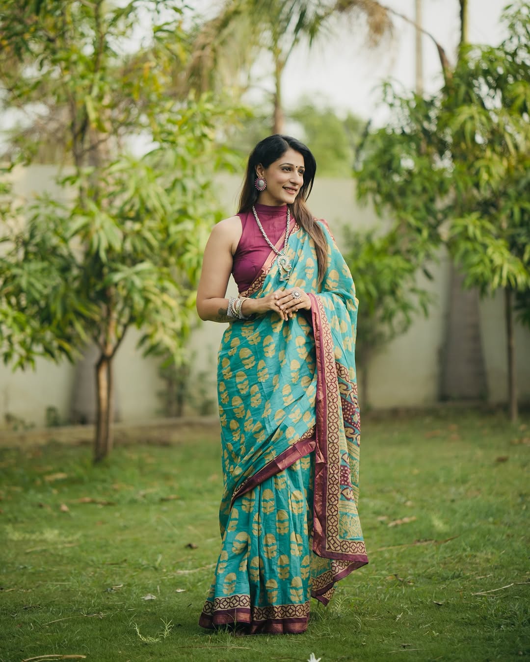 Tejasvi Saree