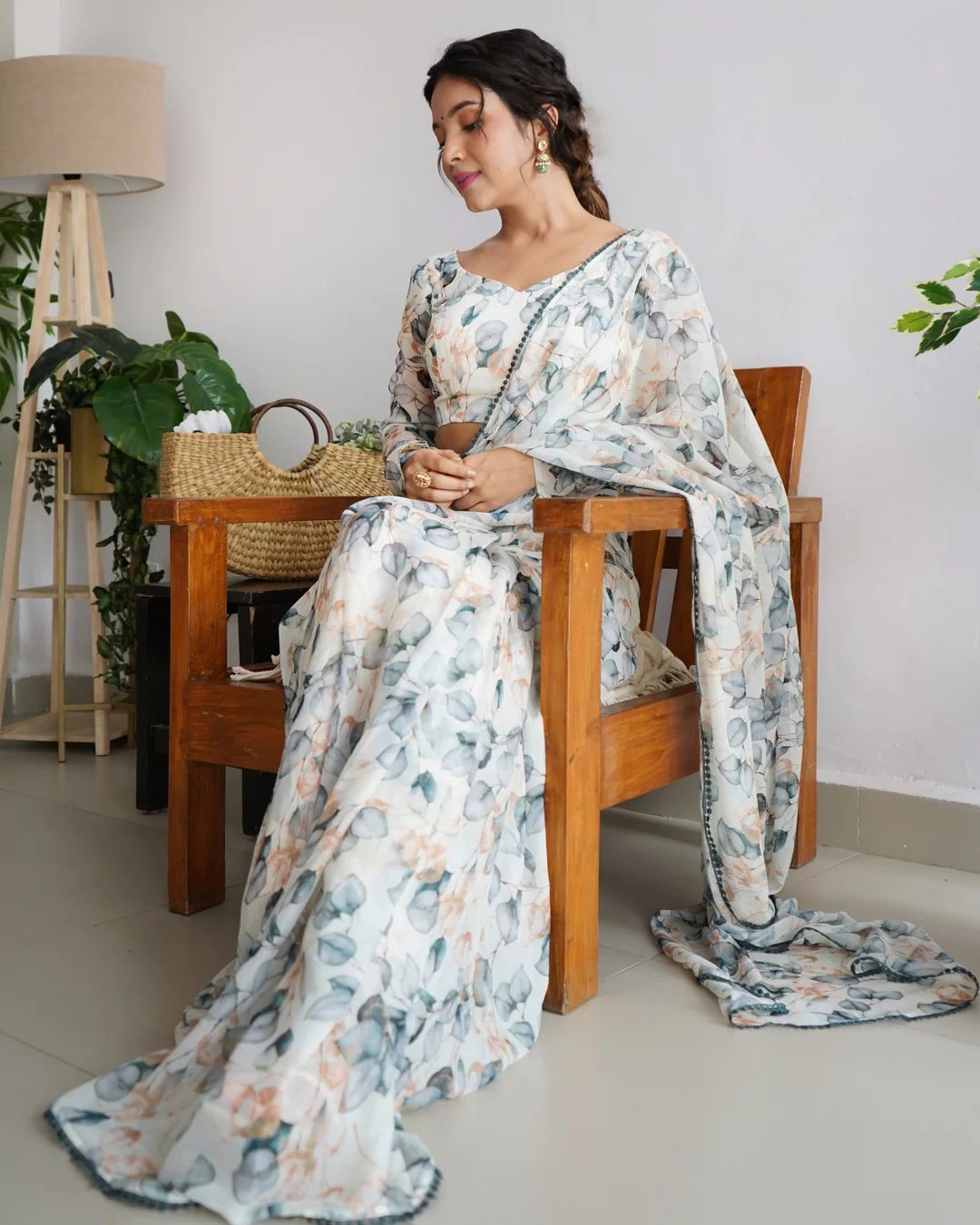 Premium Georgette With Beautiful Flower-Patti Digital Printed And Fancy Lace Border Work