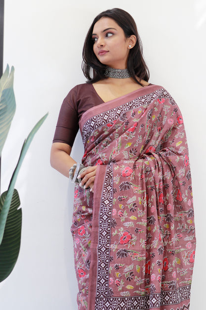 Tarini Saree