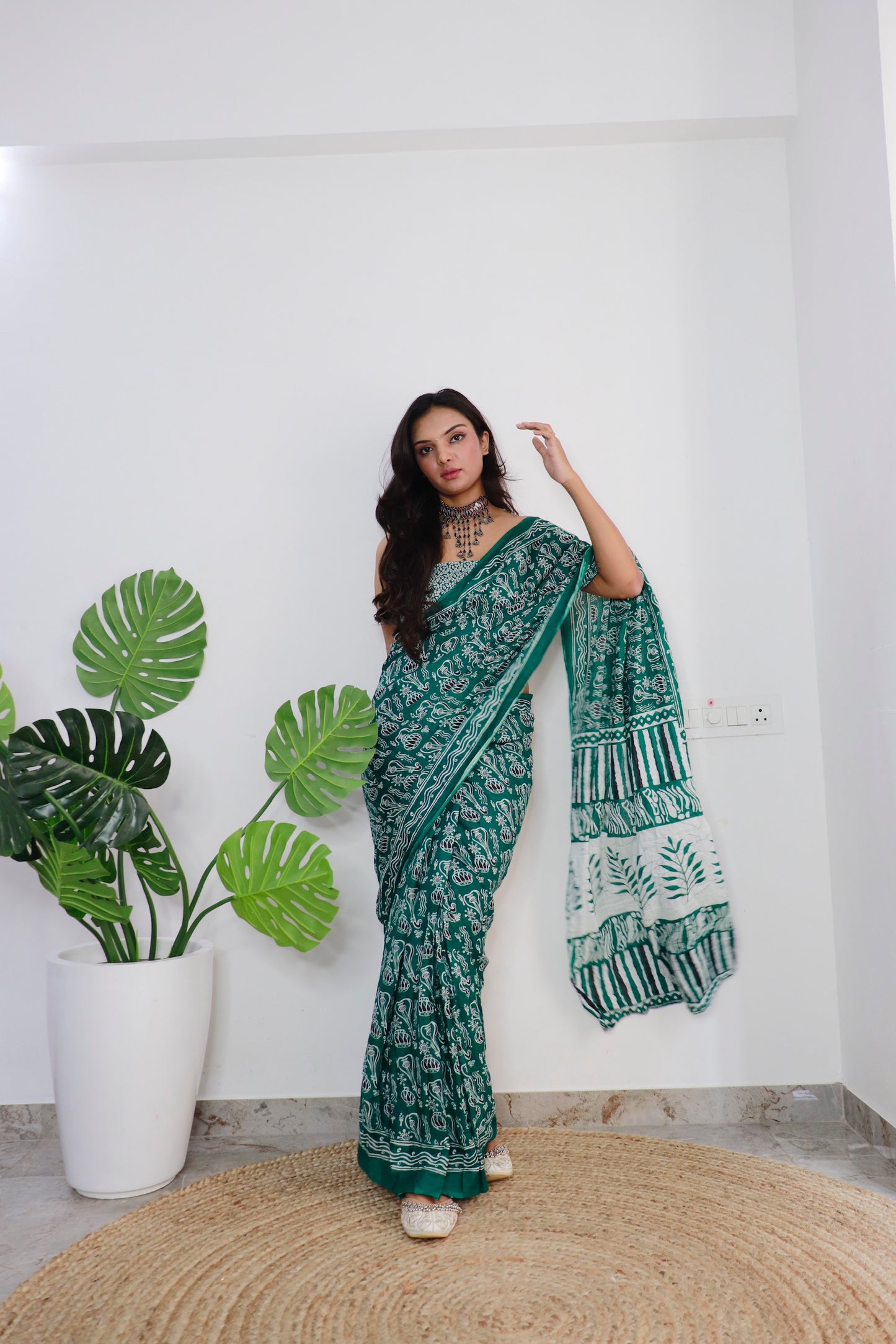 Handicraft Ladies Ikat Print Pure soft Cotton Sari With Blouse Piece