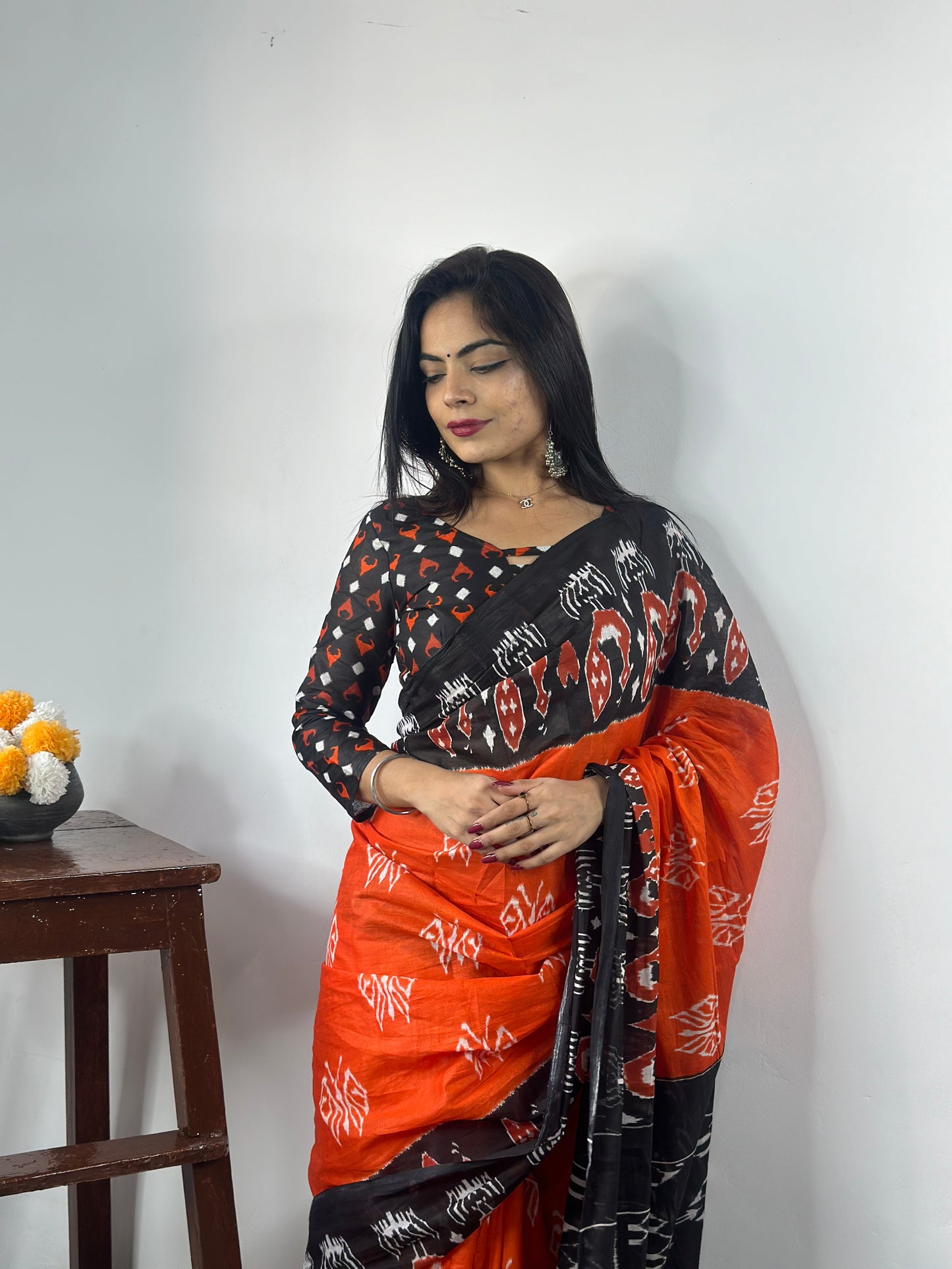 Elegant Women's Ikat Hand Print Pure soft Cotton Saree With Blouse Piece