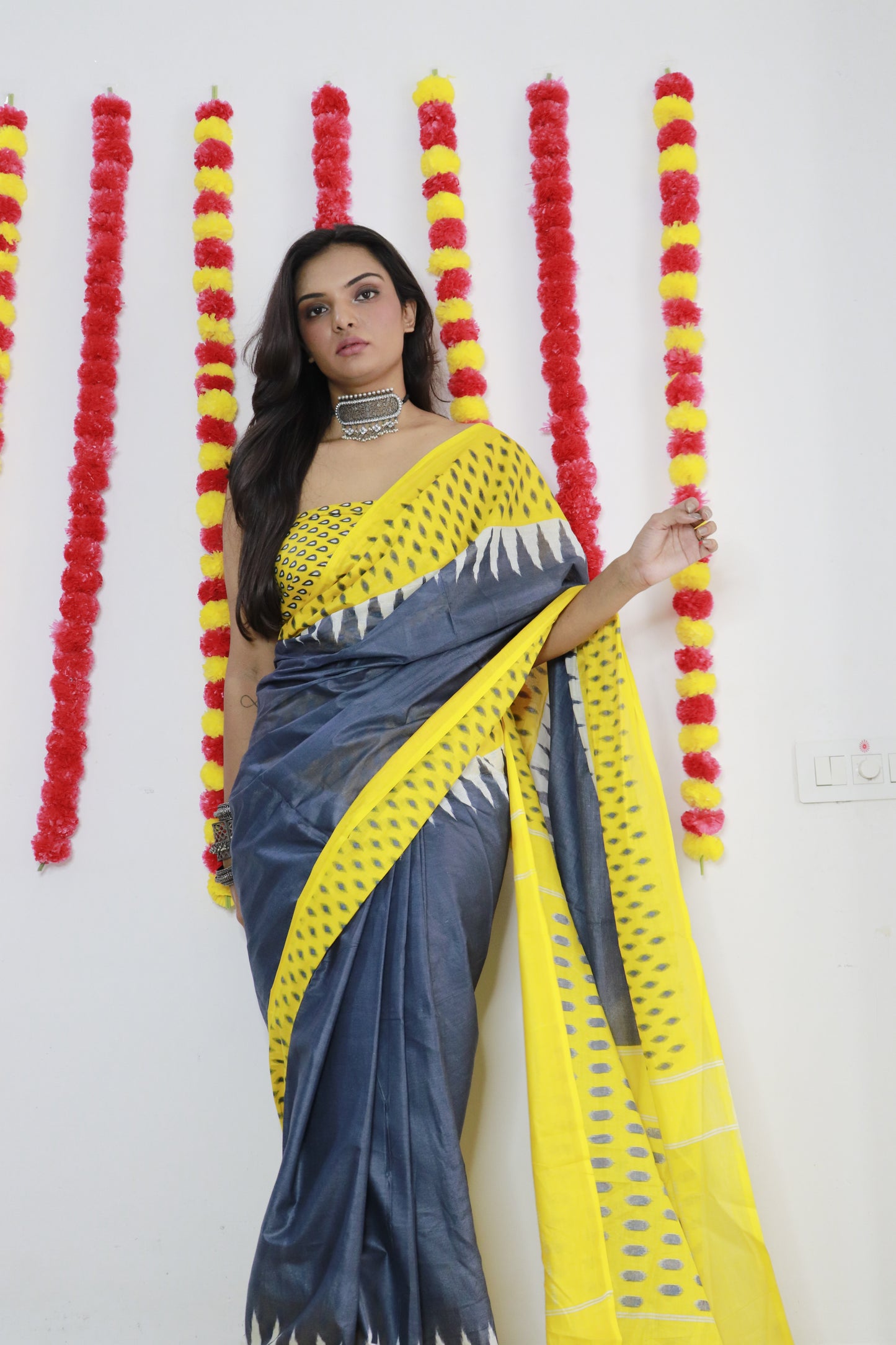 Elegant Women's Ikat Hand Print Pure soft Cotton Saree With Blouse Piece