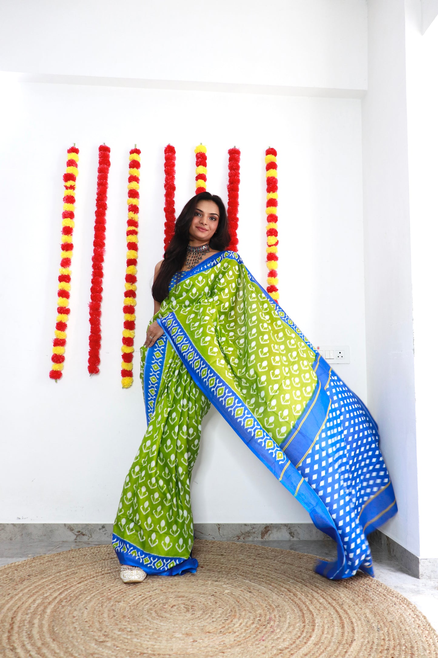 Elegant Women's Ikat Hand Print Pure soft Cotton Saree With Blouse Piece