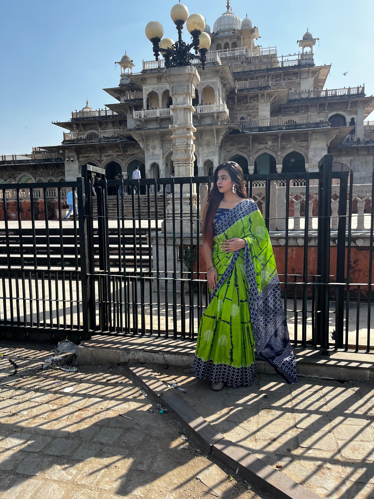 Elegant Women's Shibori Hand Block Print Pure soft Cotton Saree With Blouse Piece