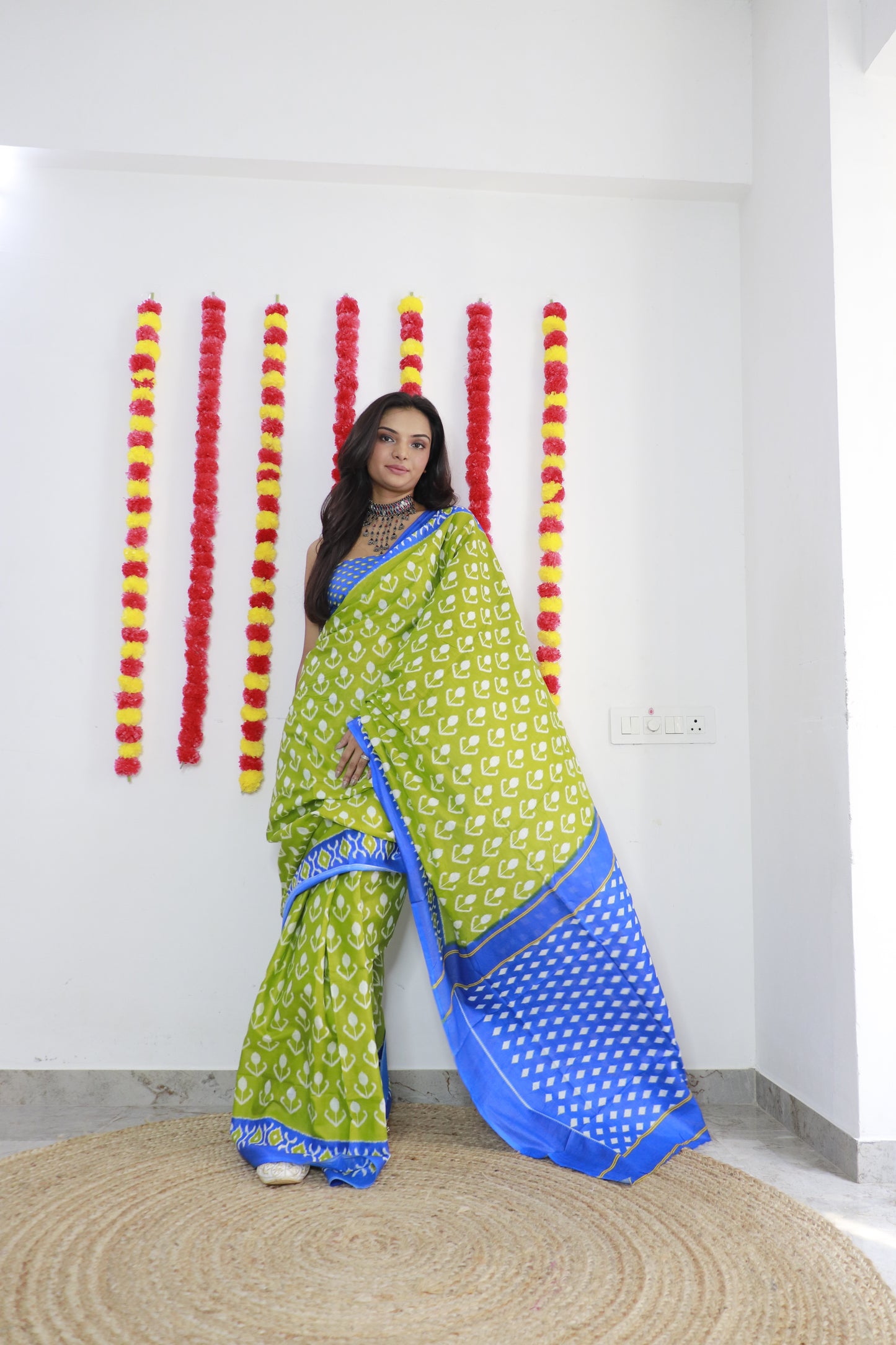 Elegant Women's Ikat Hand Print Pure soft Cotton Saree With Blouse Piece