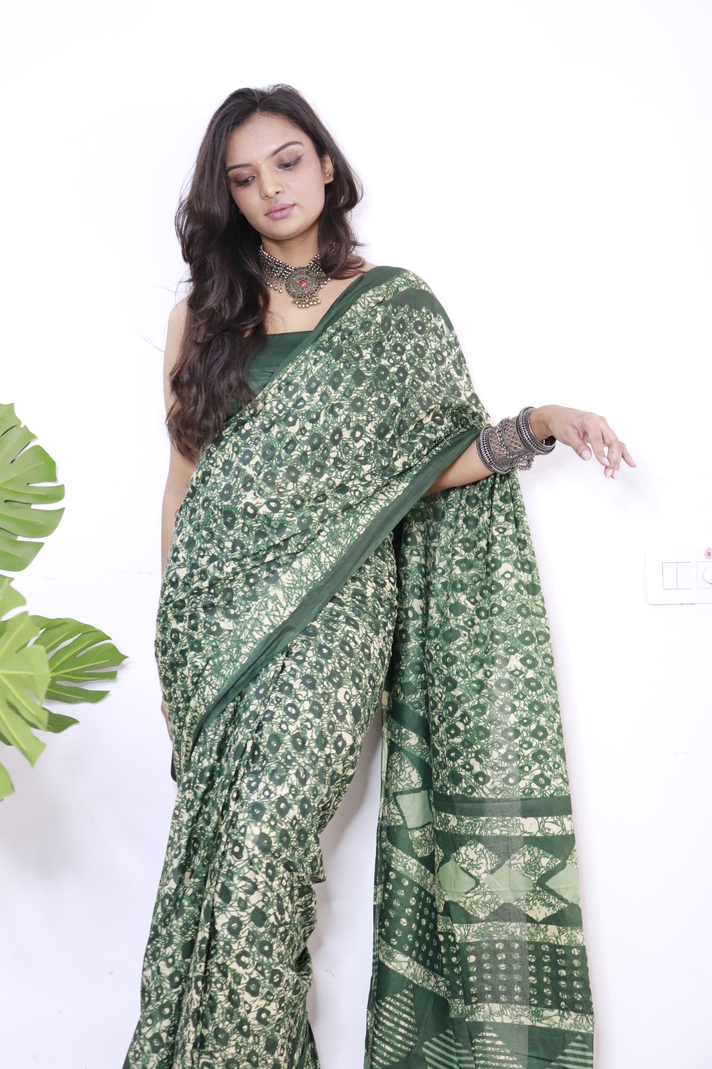 Elegant Women's Jaipuri Hand Block Print Pure soft Cotton Saree With Blouse Piece