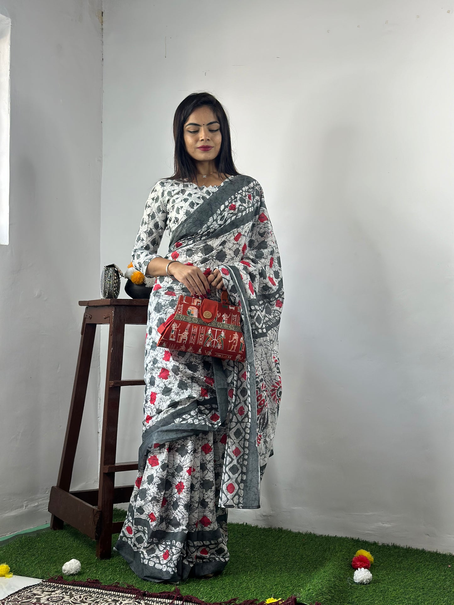 Stylish Women's Jaipuri Hand Block Print Pure soft Cotton Saree With Blouse Piece