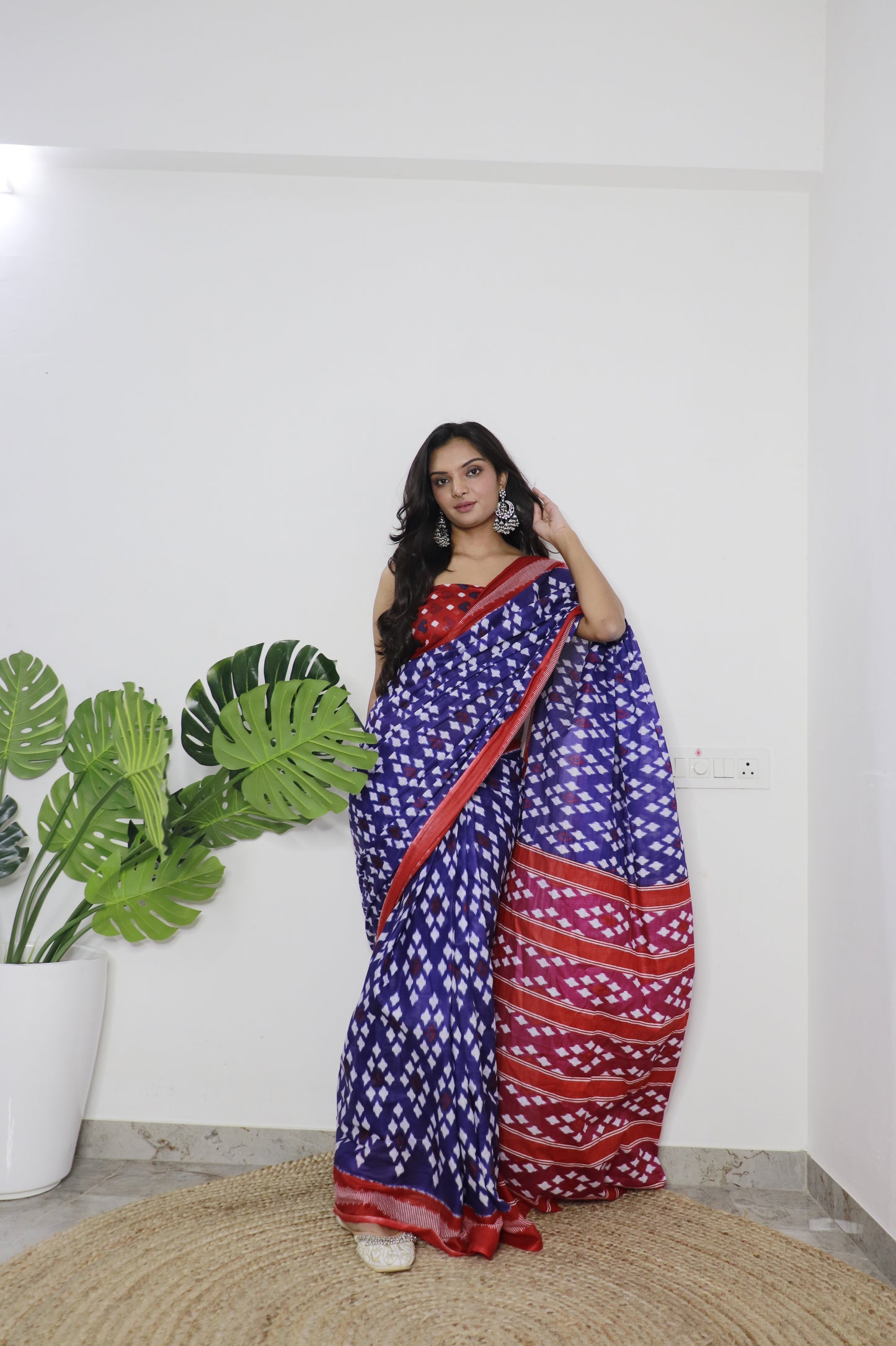 Elegant Women's Ikat Hand Print Pure soft Cotton Saree With Blouse Piece