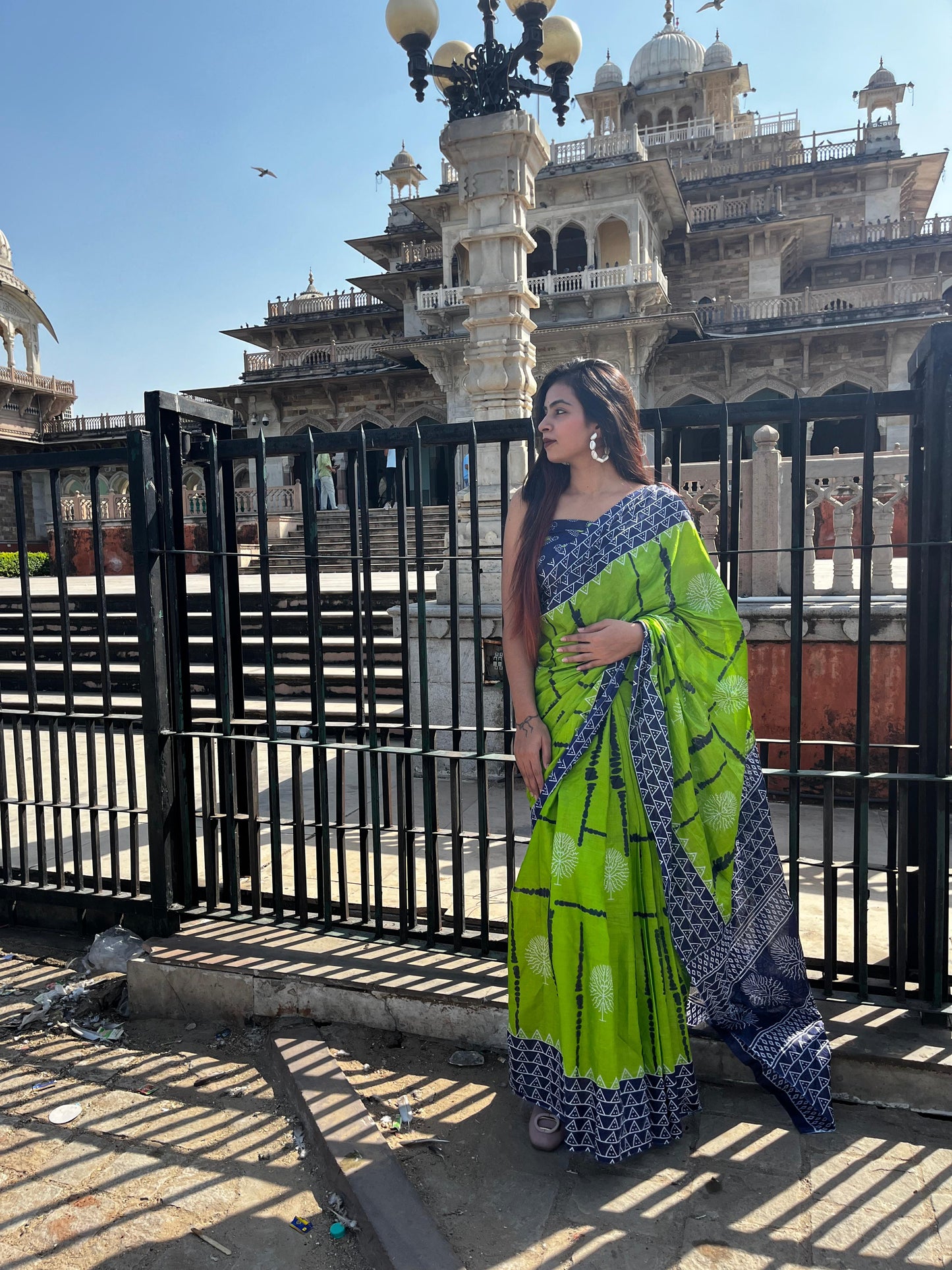 Elegant Women's Shibori Hand Block Print Pure soft Cotton Saree With Blouse Piece