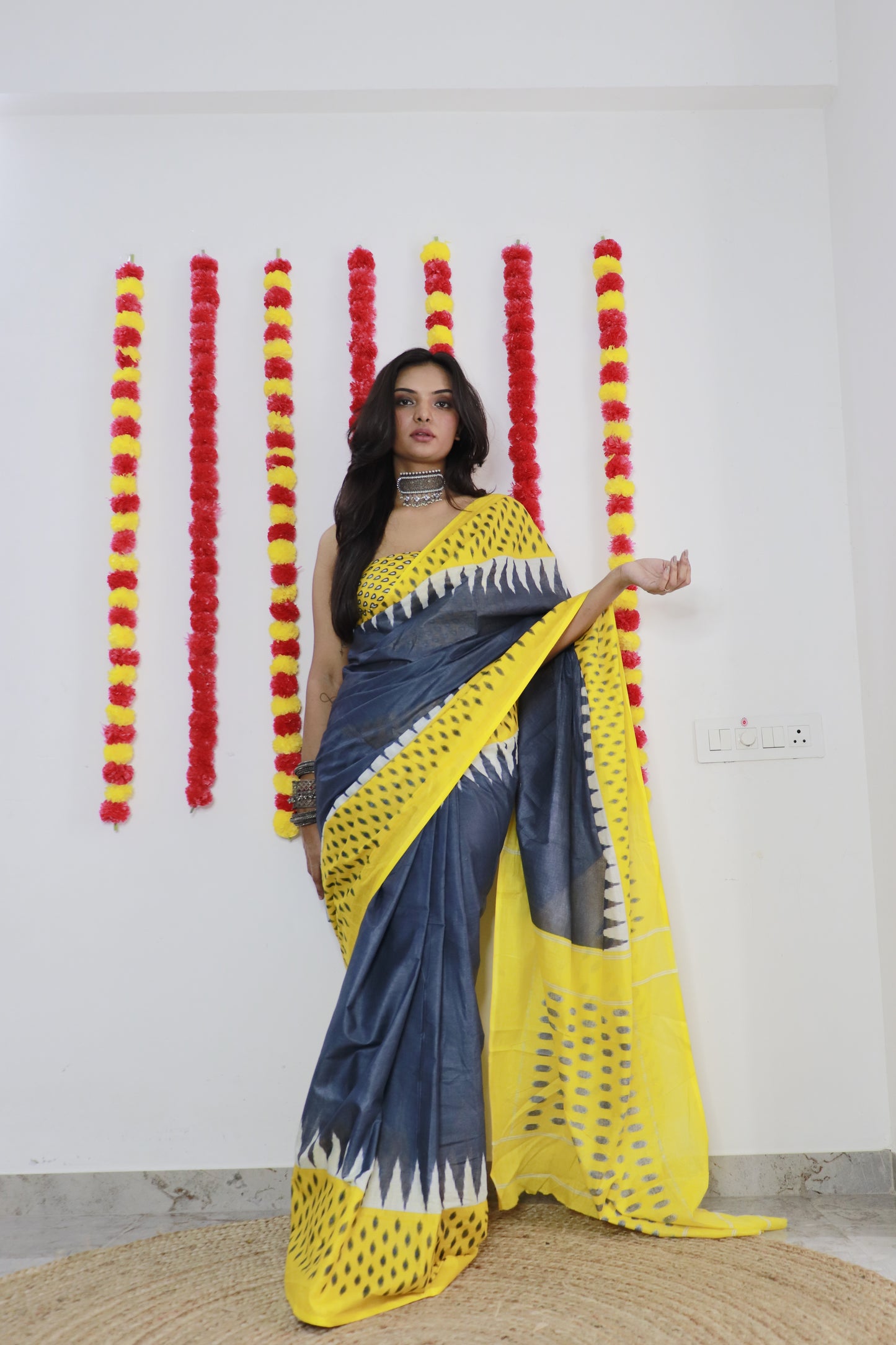 Elegant Women's Ikat Hand Print Pure soft Cotton Saree With Blouse Piece