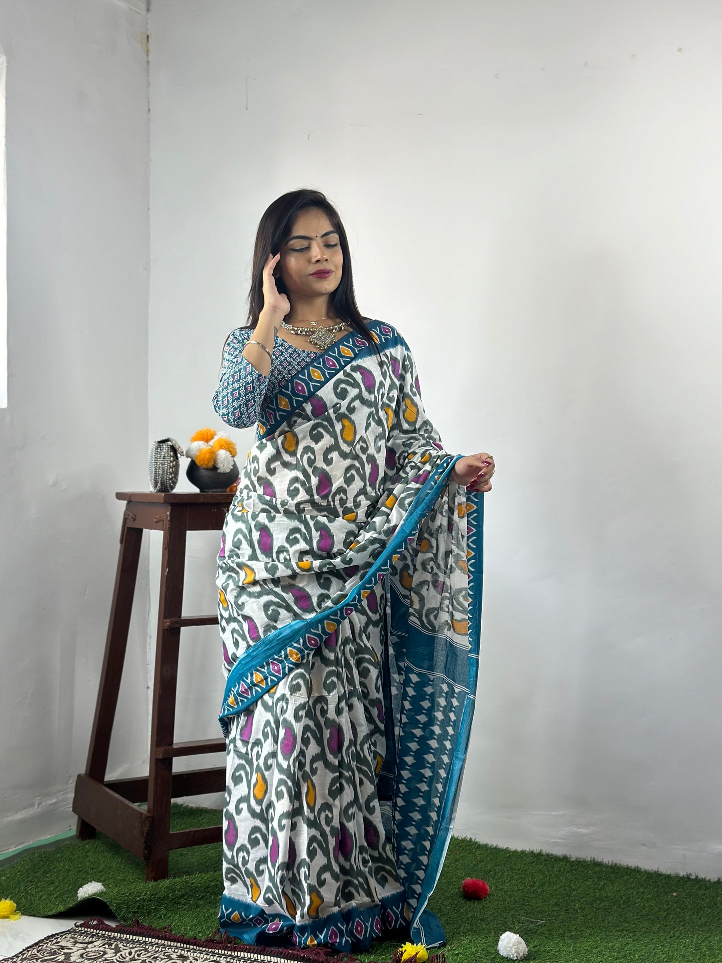 Elegant Women's Ikat Hand Print Pure soft Cotton Saree With Blouse Piece