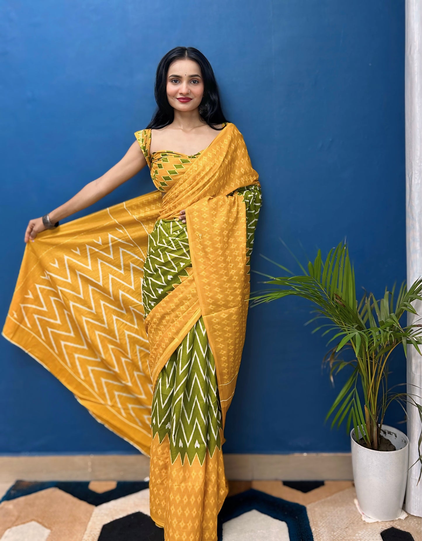 Handicraft Women's Ikat Print Pure soft Cotton Saree With Blouse Piece