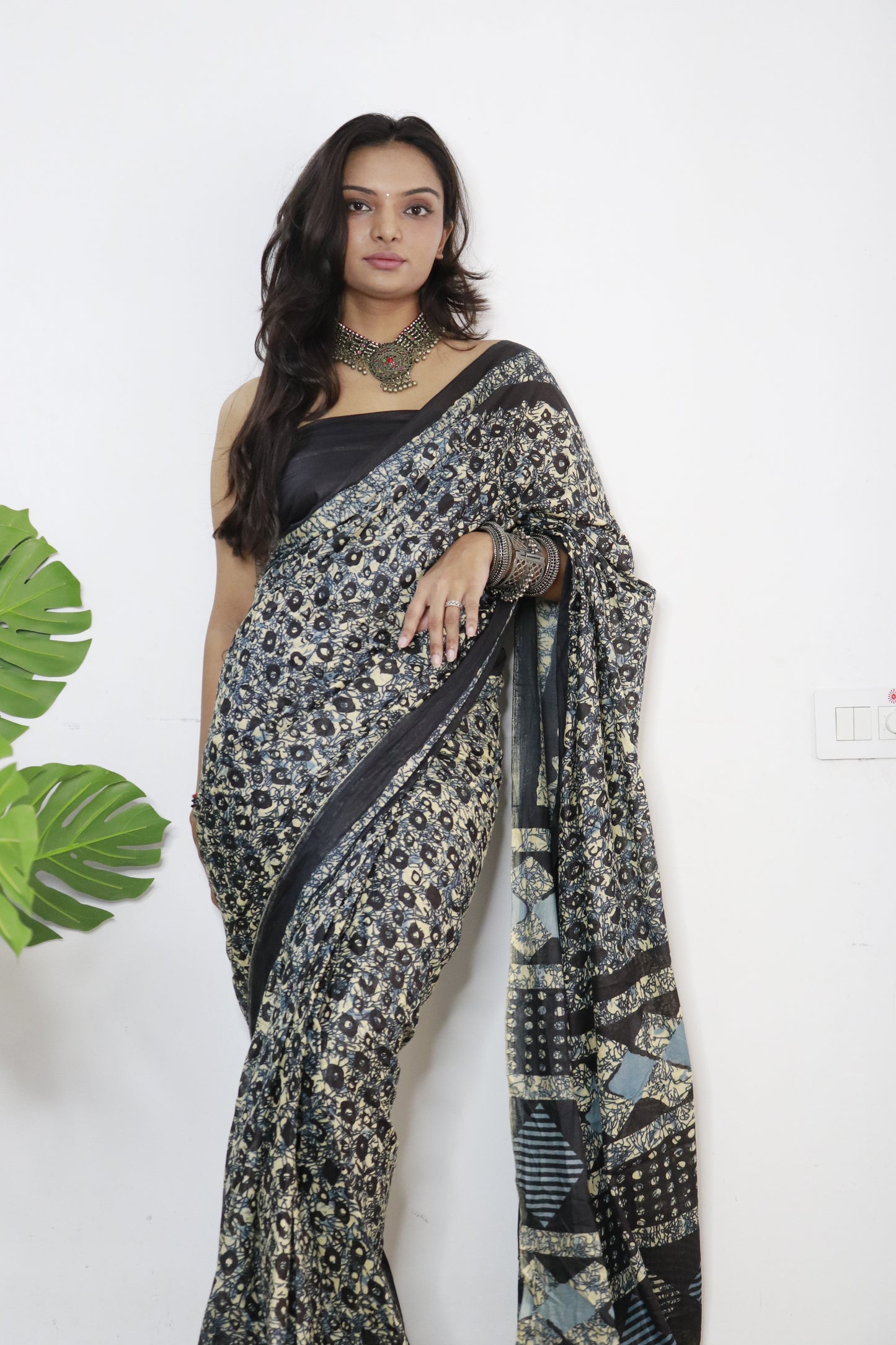 Elegant Women's Jaipuri Hand Block Print Pure soft Cotton Saree With Blouse Piece