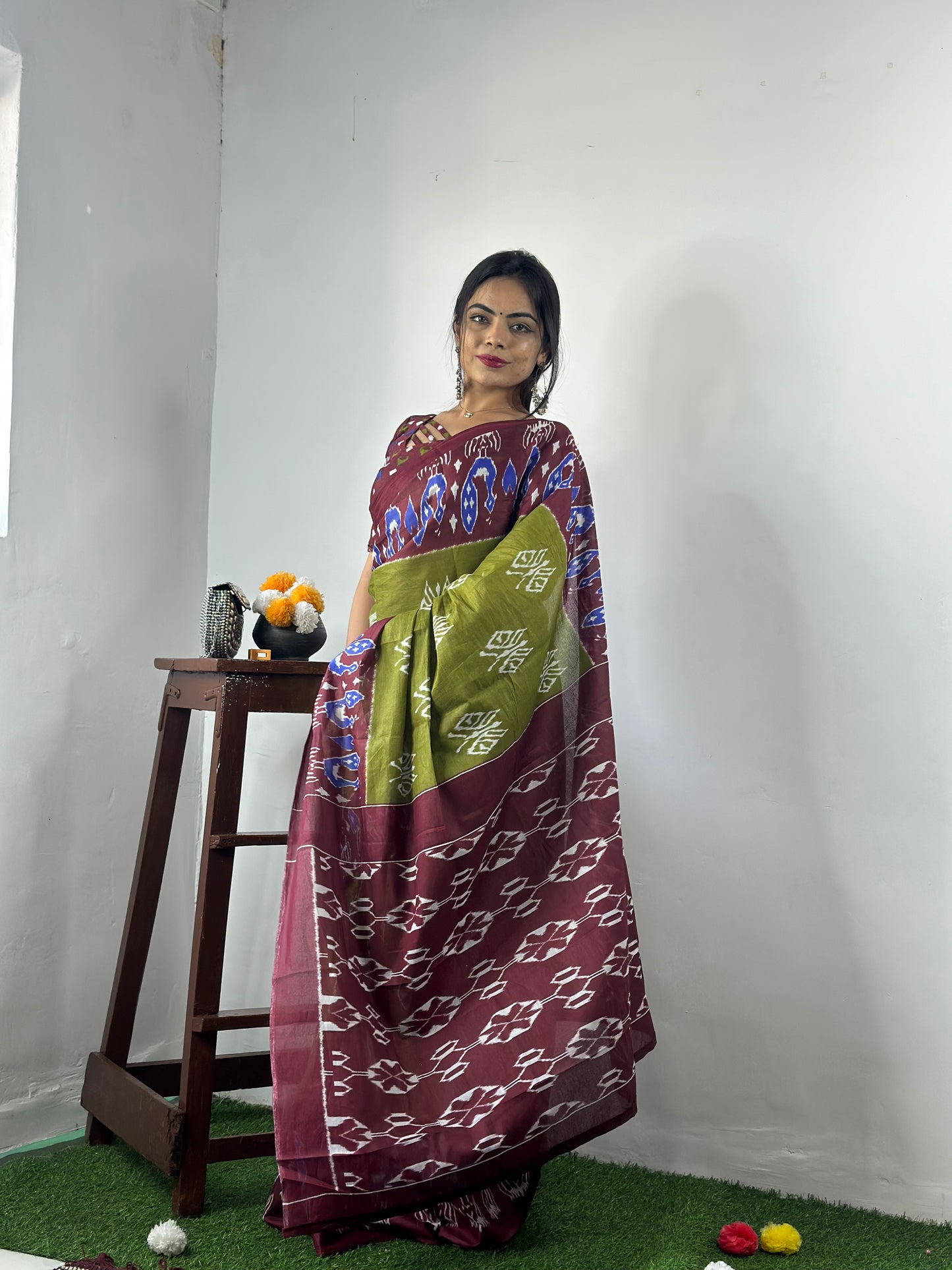 Elegant Women's Ikat Hand Print Pure soft Cotton Saree With Blouse Piece