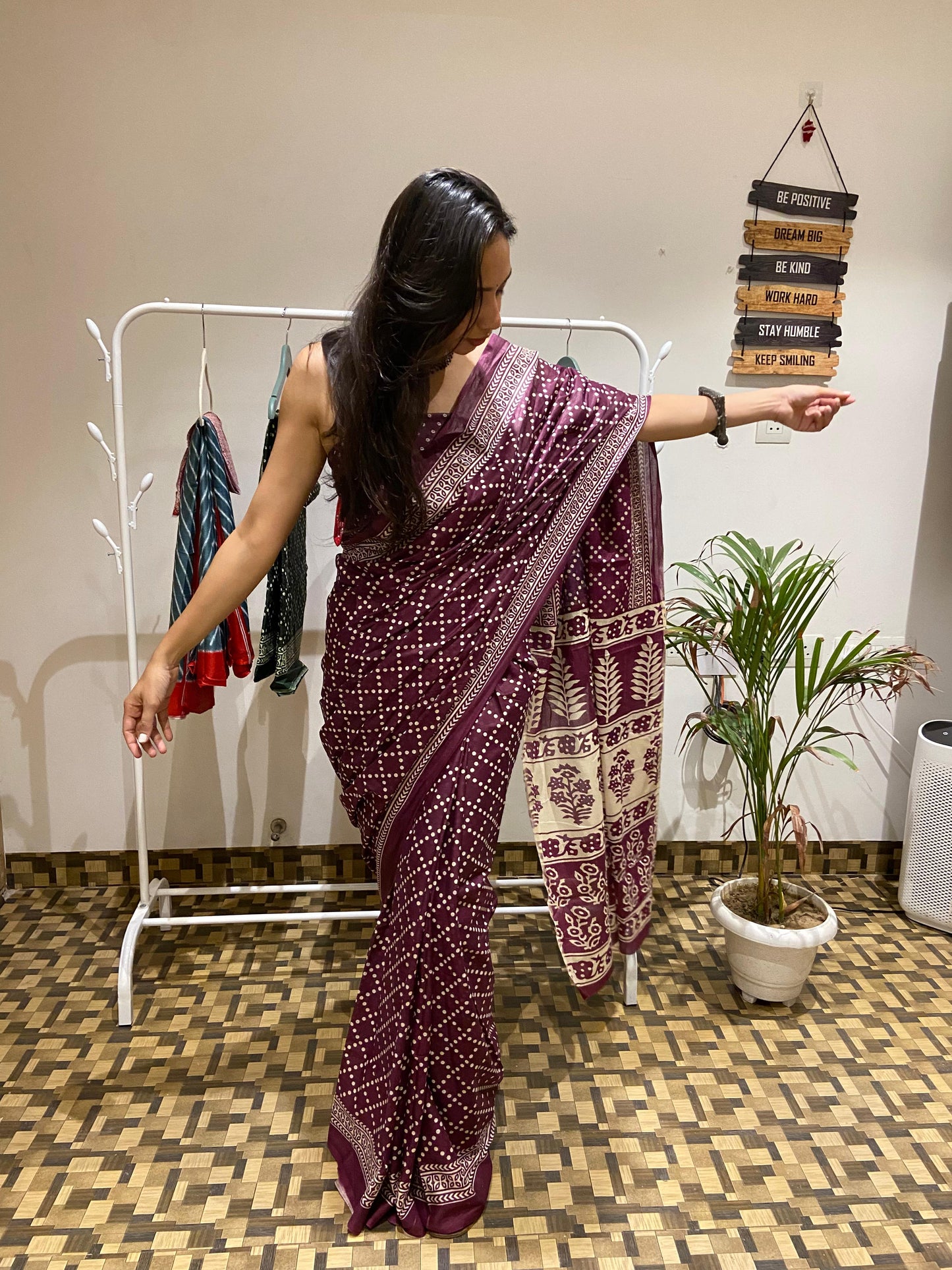 Stylish Bandhani Print Pure soft Cotton Saree With Blouse Piece