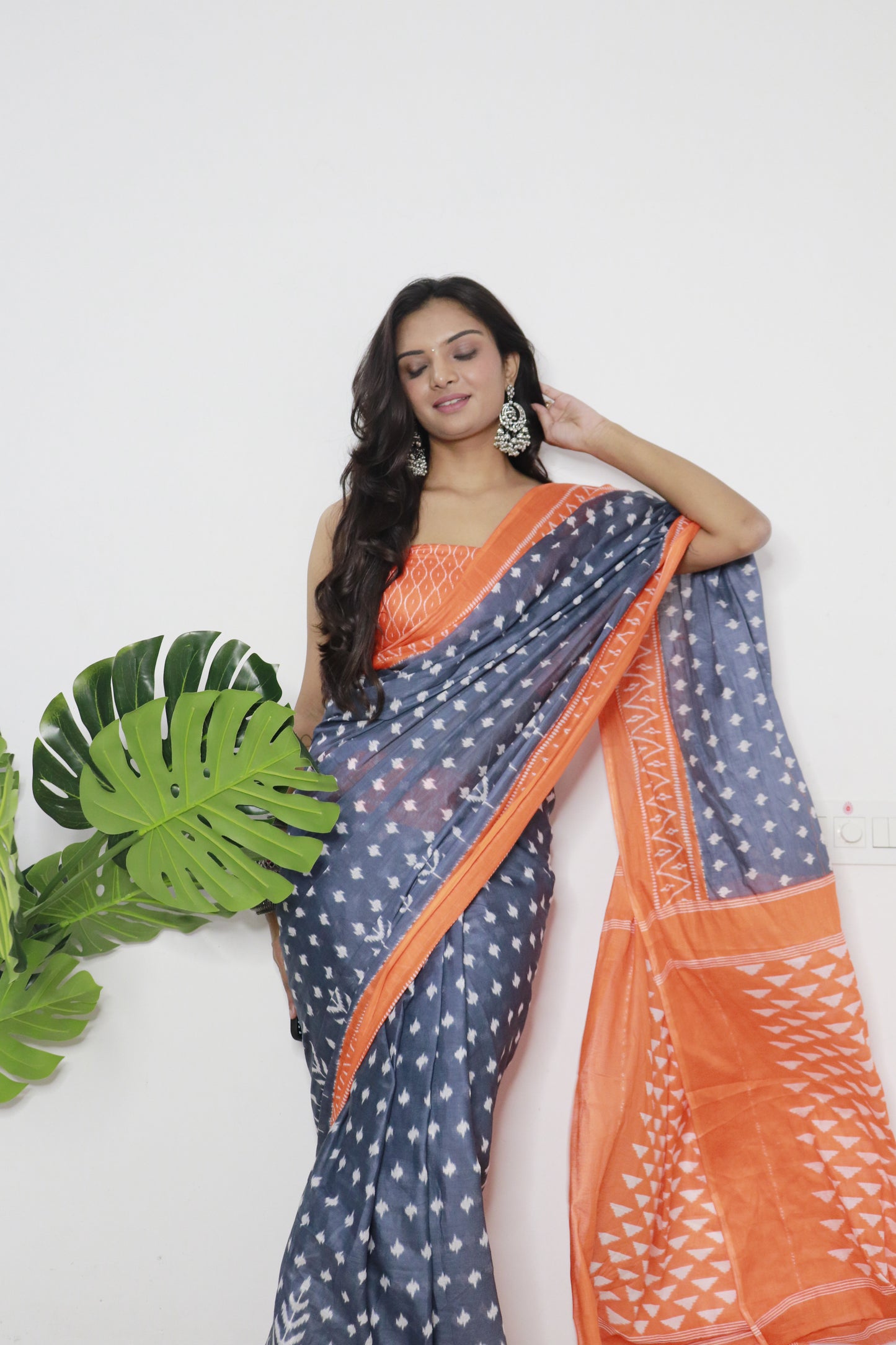 Elegant Women's Ikat Hand Print Pure soft Cotton Saree With Blouse Piece