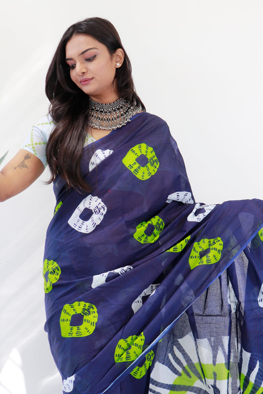 Aashna Saree