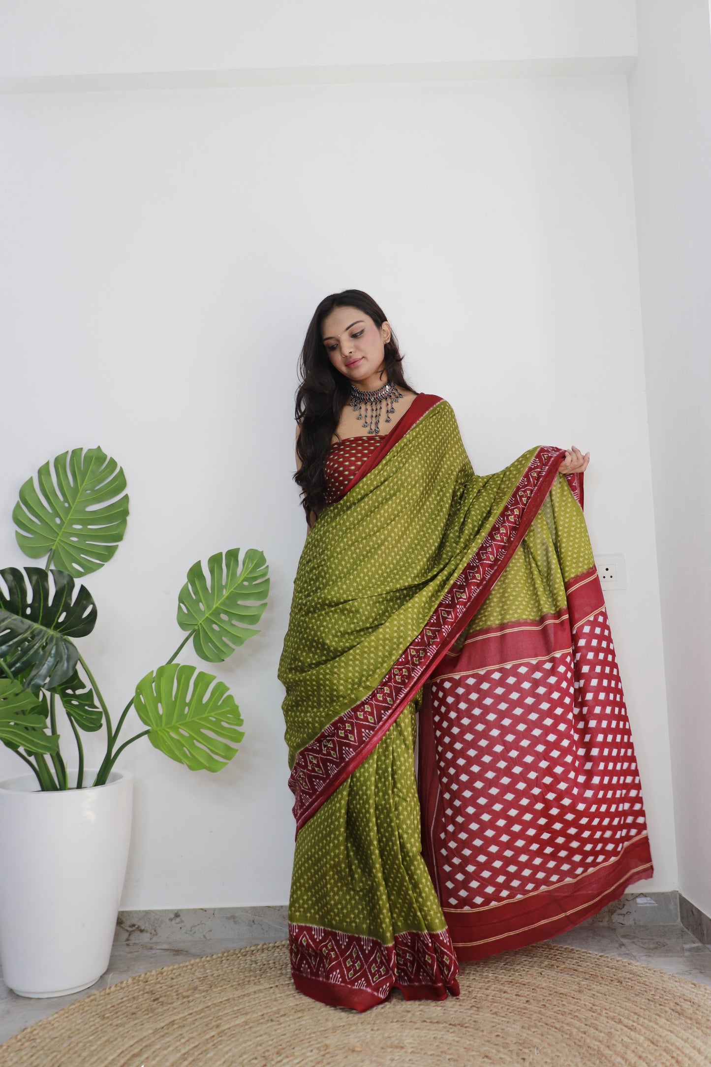 Handicraft Women's  Bandhani Print Pure soft Cotton Saree With Blouse Piece Rang Green