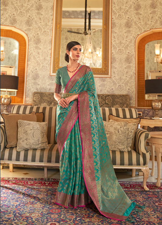 KARIVAA SILK WOVEN SAREE