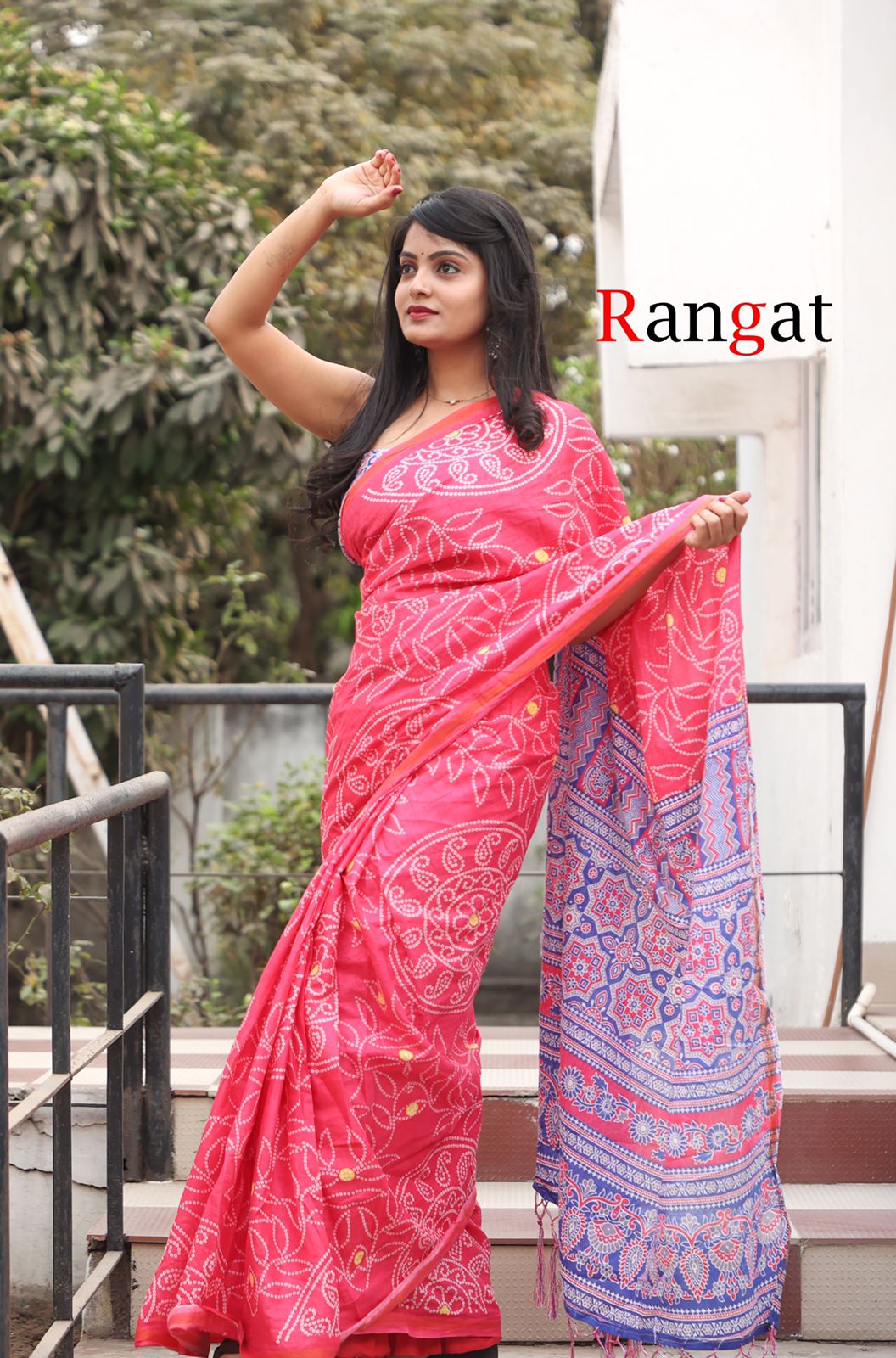 Handicraft Women's  Bandhani Print Pure soft Cotton Saree With Zari Border and Blouse Piece Rangat pink