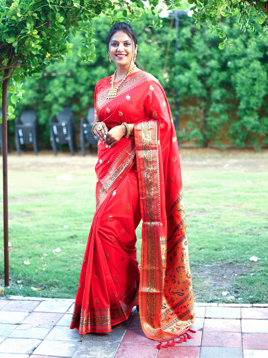 🌹Beautiful soft KanchiPaithani  saree with mango butties with gold  zari weaving   All over the saree to give rich and unique look