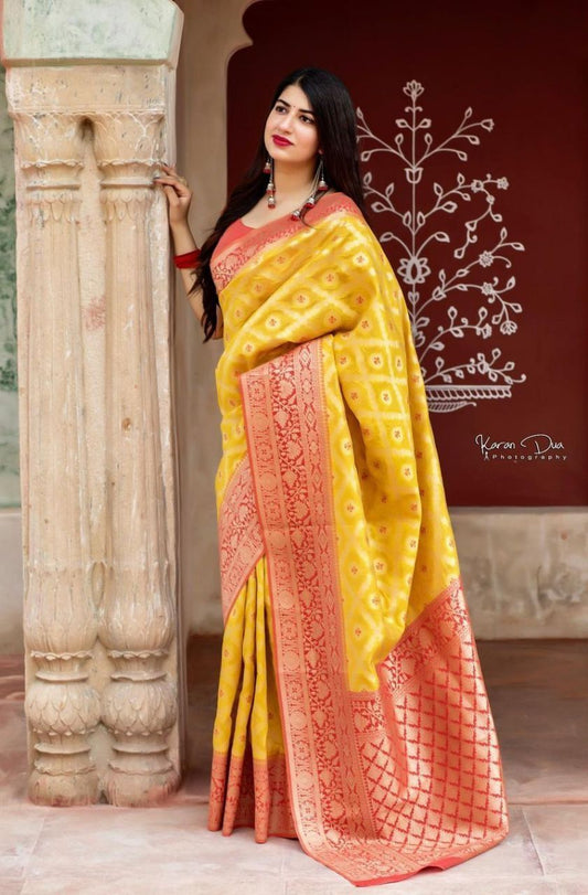 Women's Kanjivaram Banarasi Soft Silk Zari Woven  Saree With Blouse piece Yellow Patola