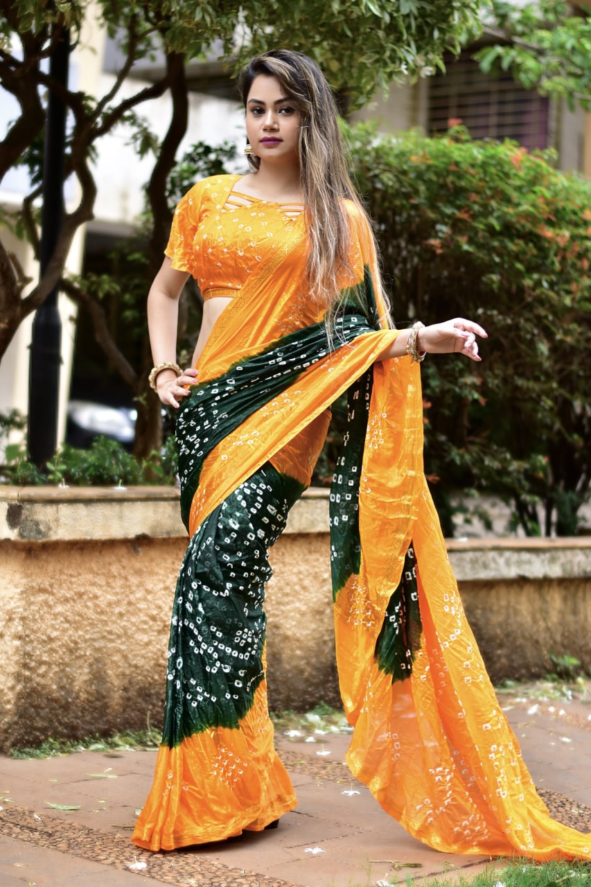 Beautiful Hand Bandhej Silk  Sari Green Yellow