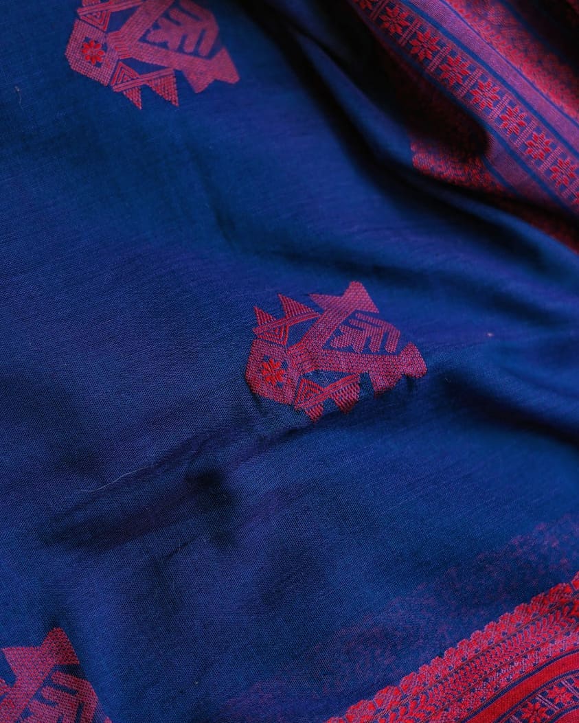 Women's Kanjivaram Banarasi Soft Silk  Zari Woven Saree With Blouse piece