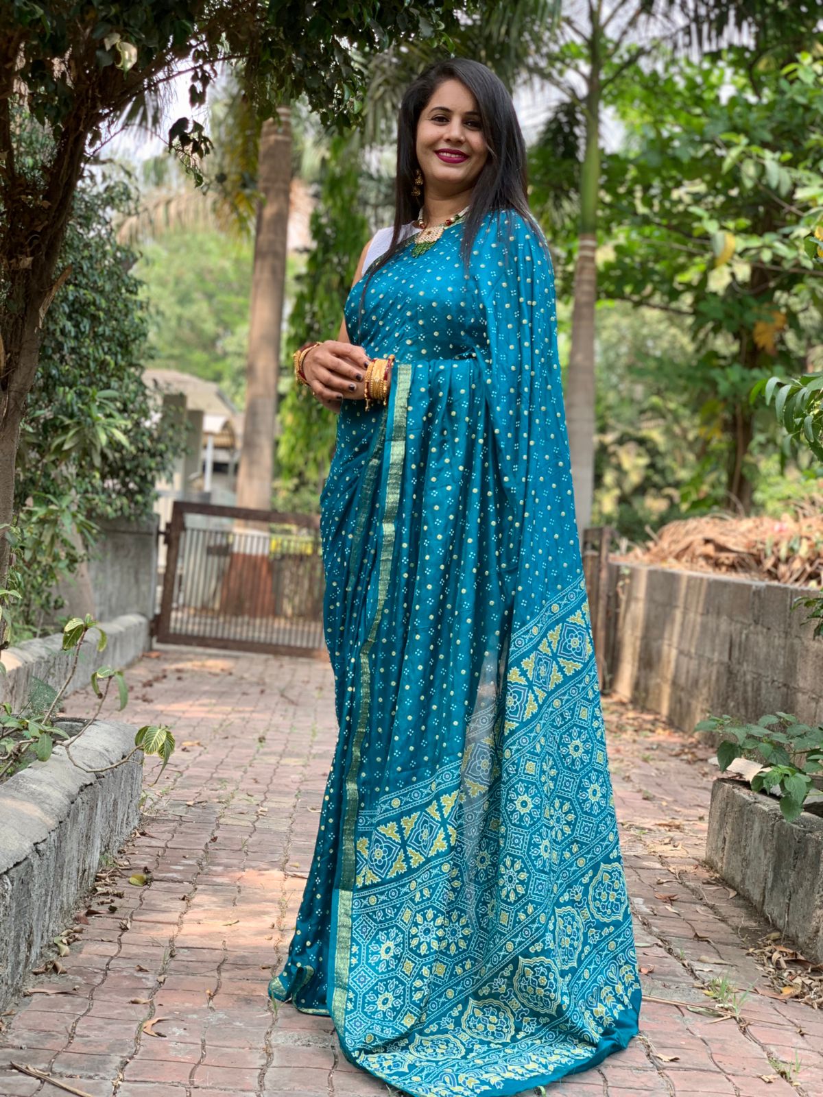 PURE TAFETA SILK Dani BANDHEJ SAREE