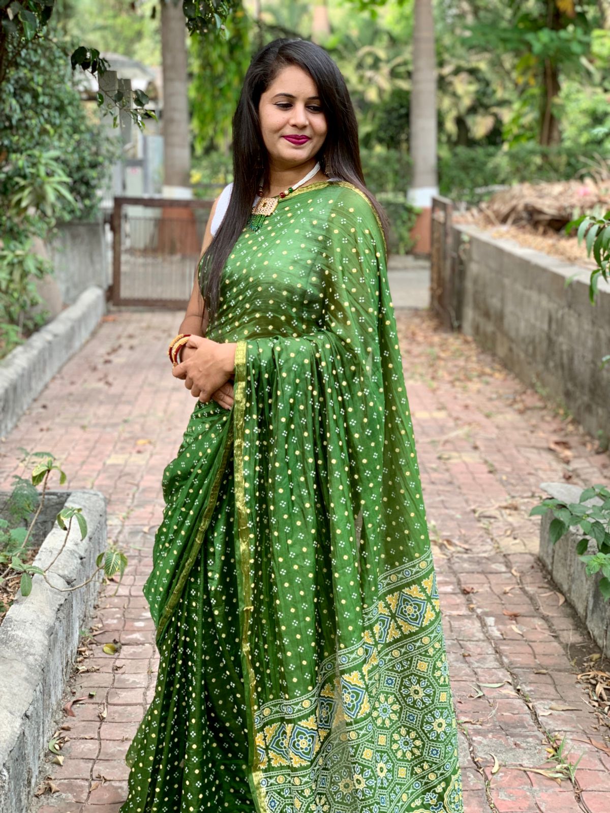 PURE TAFETA SILK Dani BANDHEJ SAREE