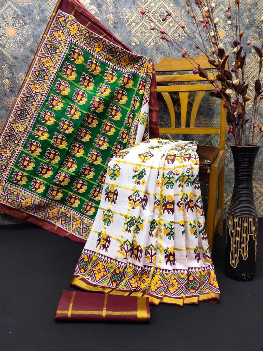 Handicraft Women's  Patola Print Pure soft Cotton Saree With Zari Border and Blouse Piece