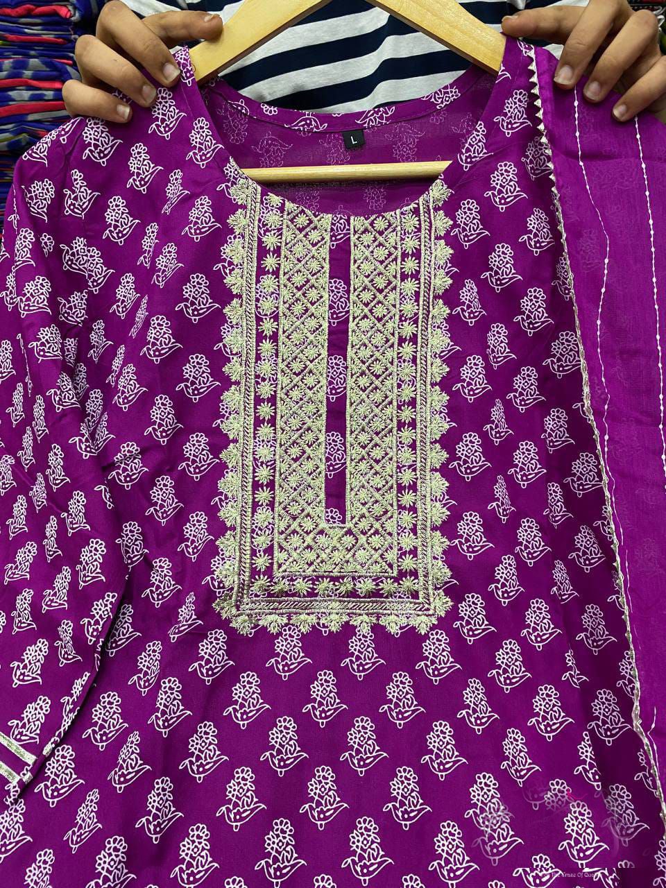 Jaipur Magnetize Kurti With Beautiful Weaving Work Colored 3 piece set